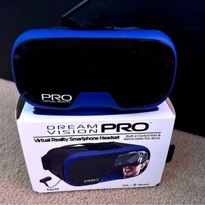 TZUMI VIRTUAL REALITY HEADSET DREAM VISION PRO - tk